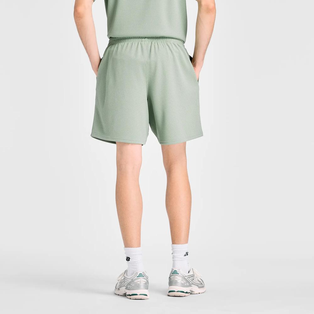 Spodenki męskie New Balance MB61V17CAAR - zielone