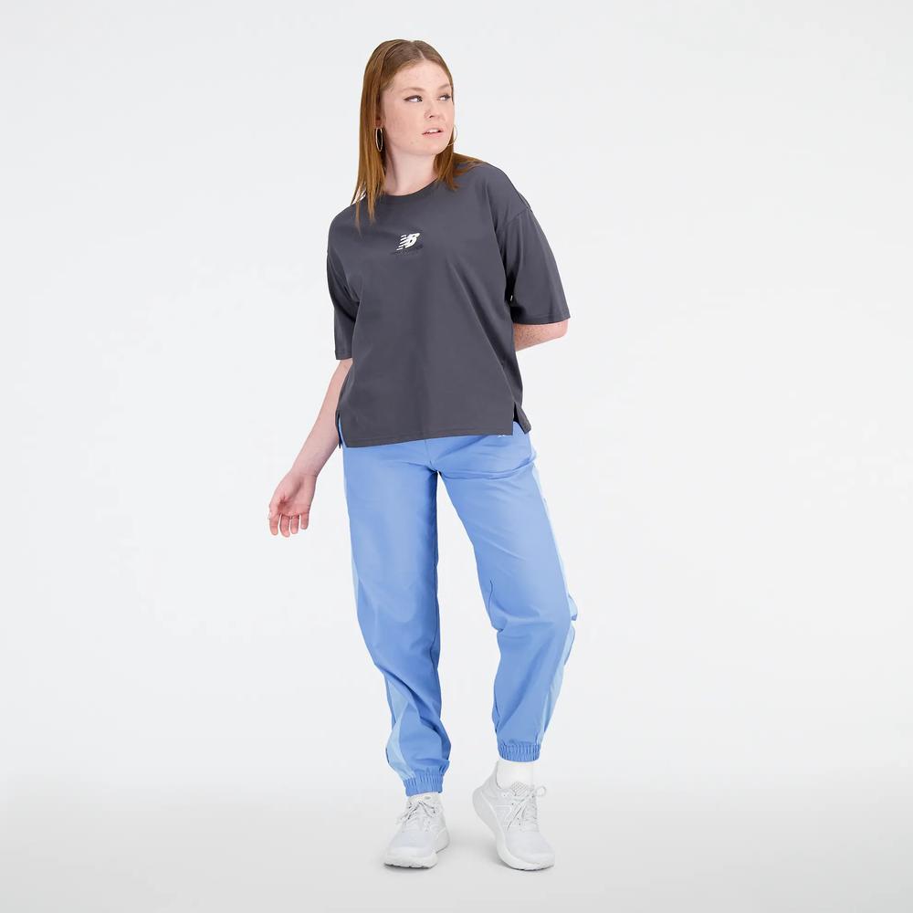Koszulka New Balance WT31511ACK - czarna
