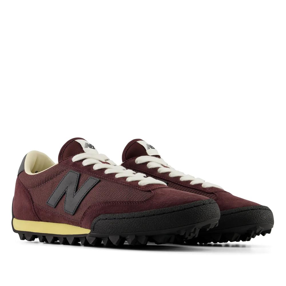 Buty unisex New Balance Gator Run UGTR48S - brązowe