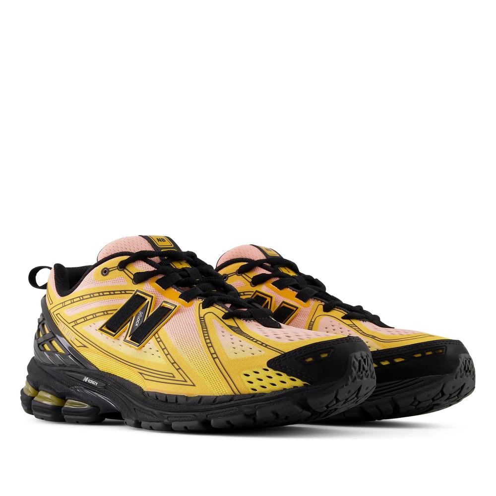 Buty unisex New Balance U1906596 - pomarańczowe