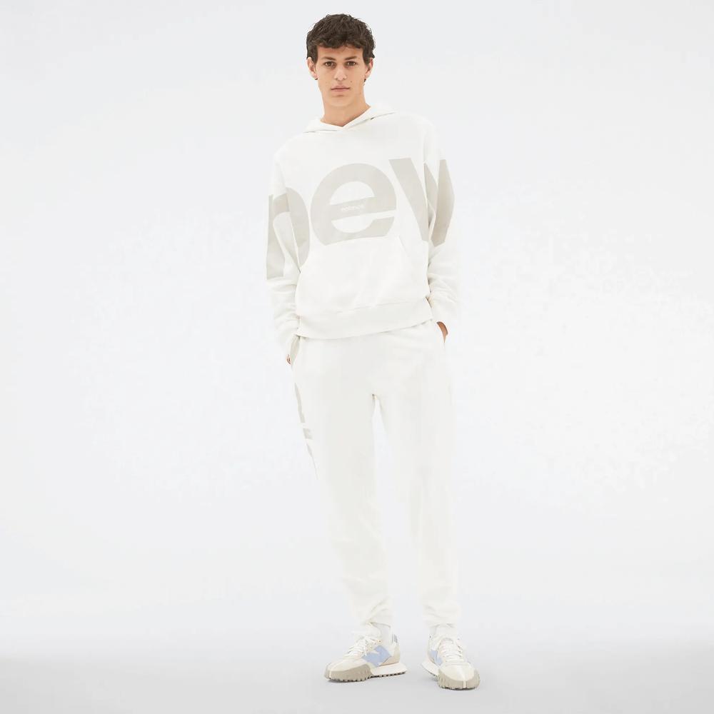 Bluza New Balance UT23504SST - biała