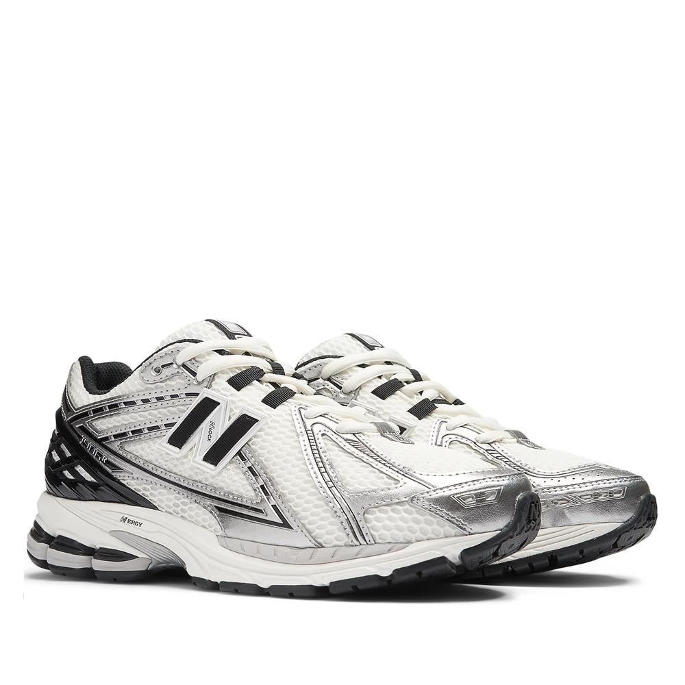 Buty New Balance M1906RER - srebrne