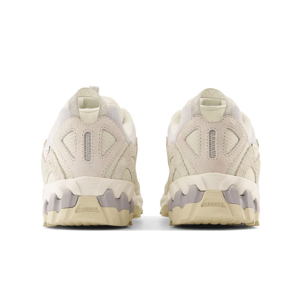 Buty New Balance ML610TF - beżowe