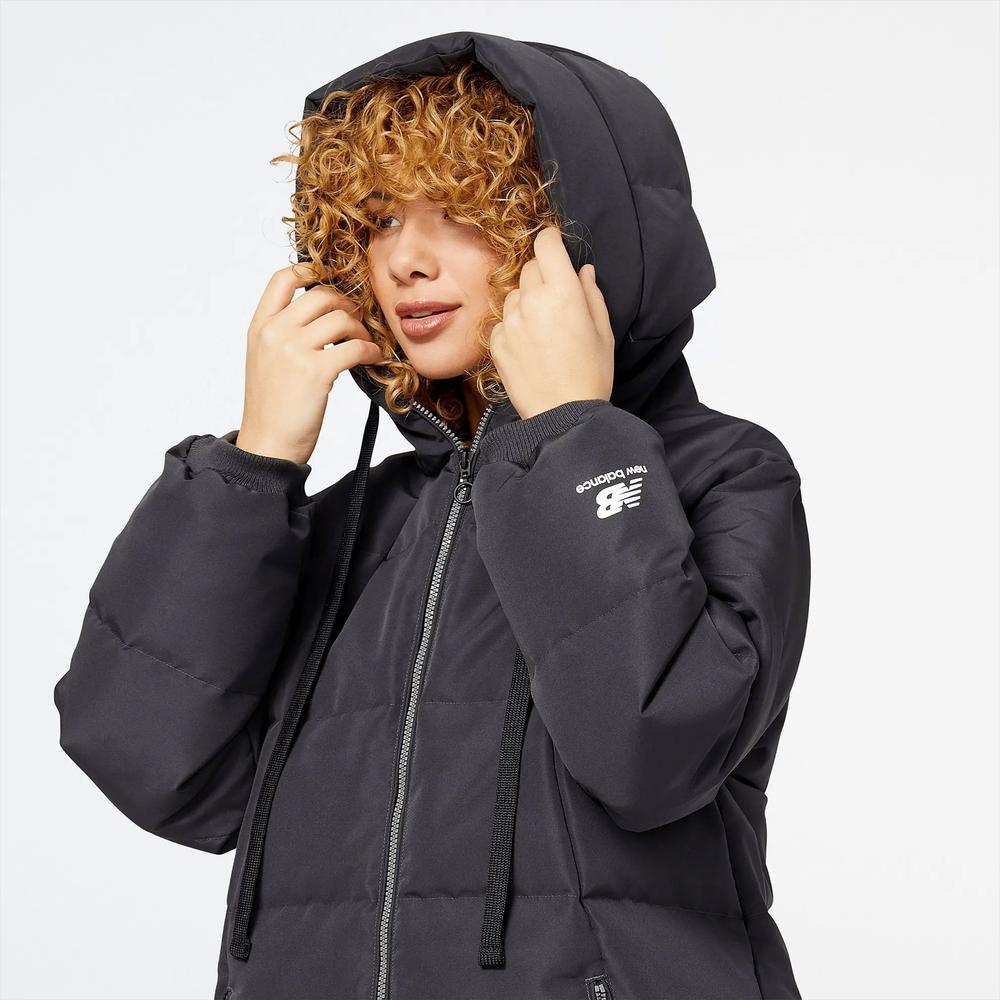Kurtka New Balance WJ23502PHM - czarna
