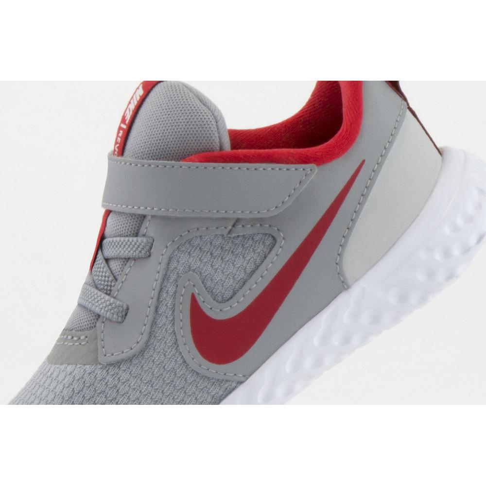 NIKE REVOLUTION 5 > BQ5673-013