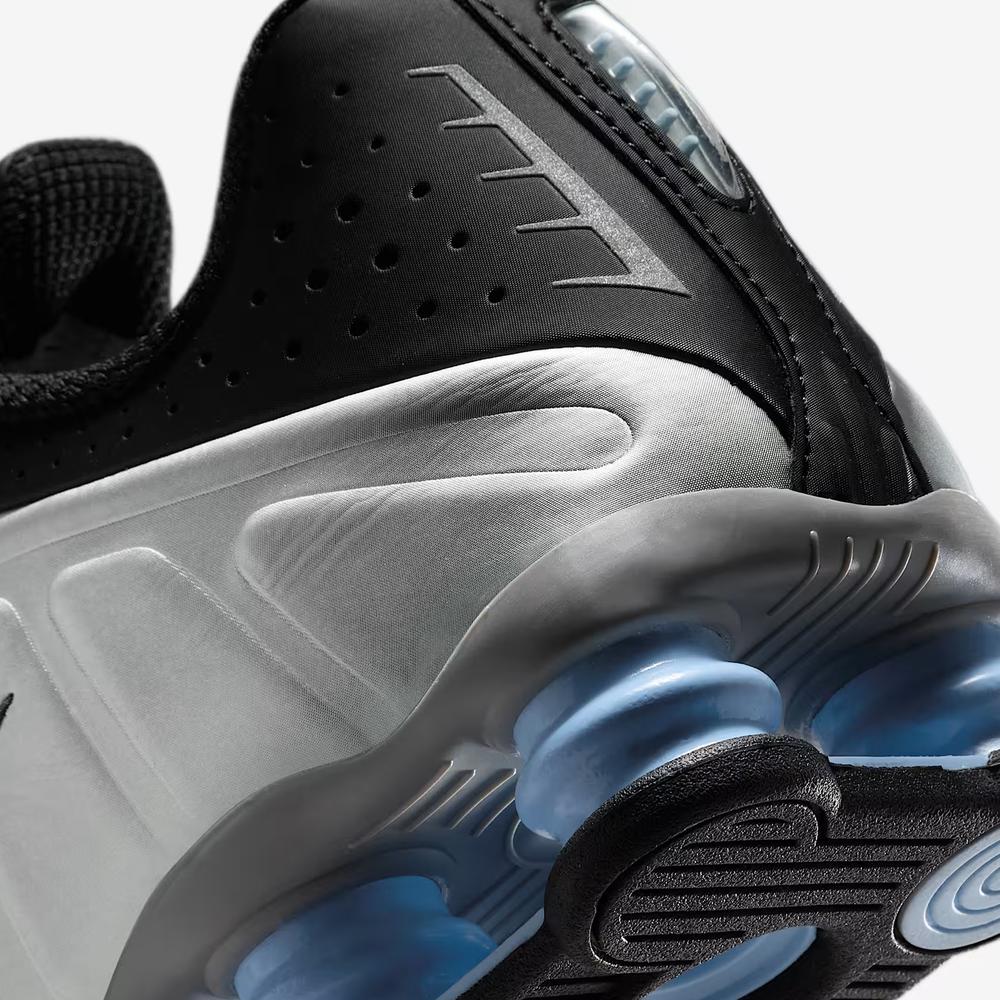 Buty męskie Nike Shox R4 HQ1988-004 - biało-czarne