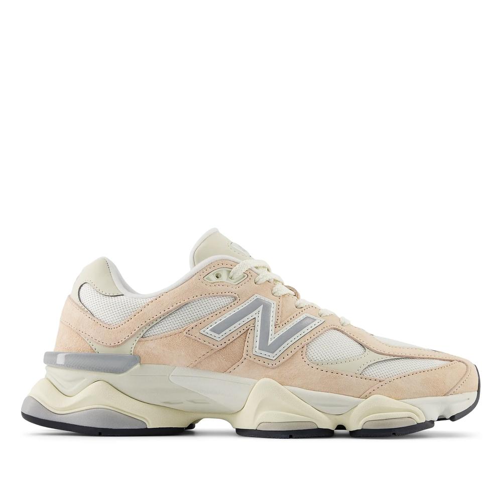 Buty New Balance U9060WNA - pomarańczowe