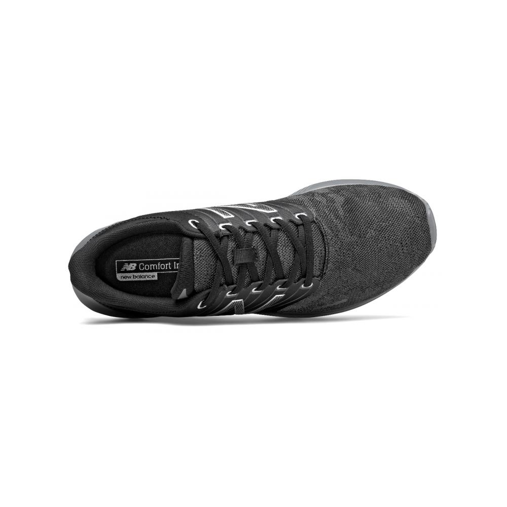 NEW BALANCE > M068LK