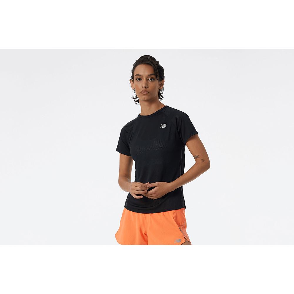 Koszulka New Balance WT21262BK - czarna