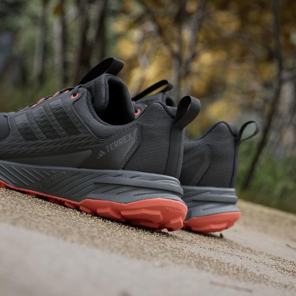 Buty męskie adidas Terrex Tracefinder 2 Climaproof JR9134 - czarne