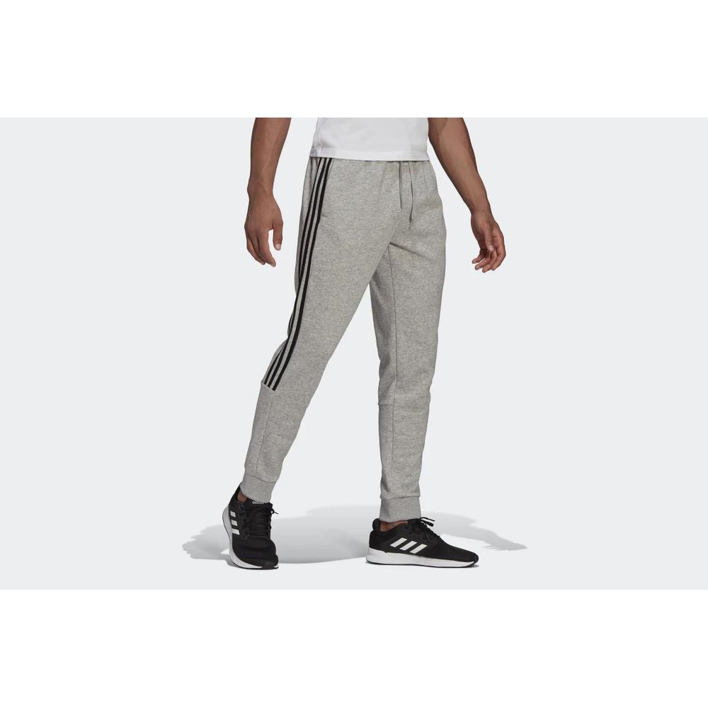 Spodnie dresowe adidas Essentials Fleece Tapered Cuff 3-Stripes Pants GK8976 - szare