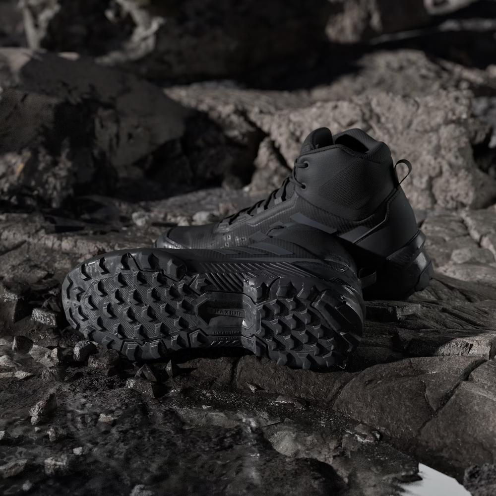 Buty męskie adidas Terrex Eastrail 2.0 Mid Rain.Rdy Hiking HP8600 - czarne