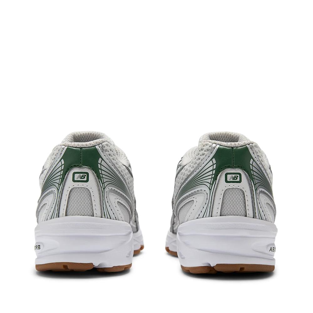 Buty dziecięce New Balance PZ740SF - srebrne
