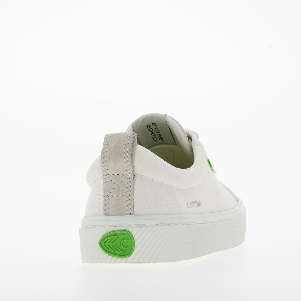 Buty damskie Cariuma Oca Low 100107W50 - białe