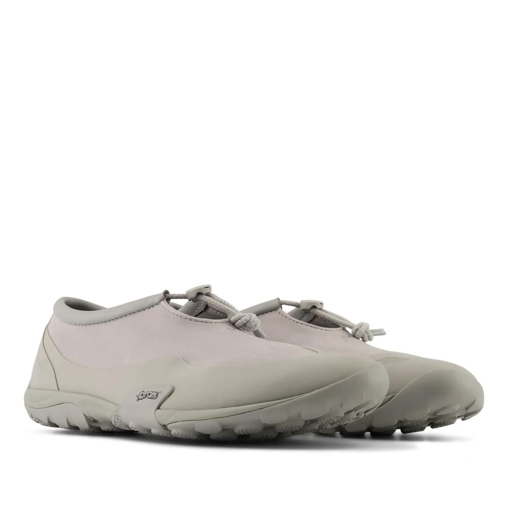 Buty unisex New Balance Minimus MT10T8WQ - szare