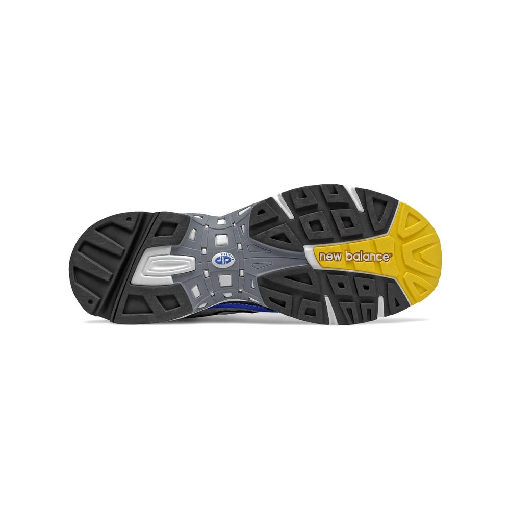 NEW BALANCE > ML827AAQ
