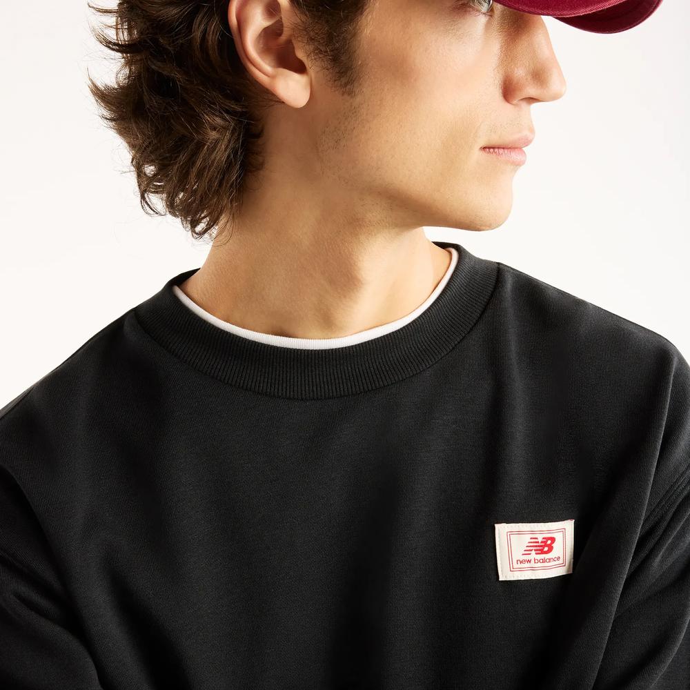 Bluza męska New Balance Woven Label MT6175T5BK - czarna