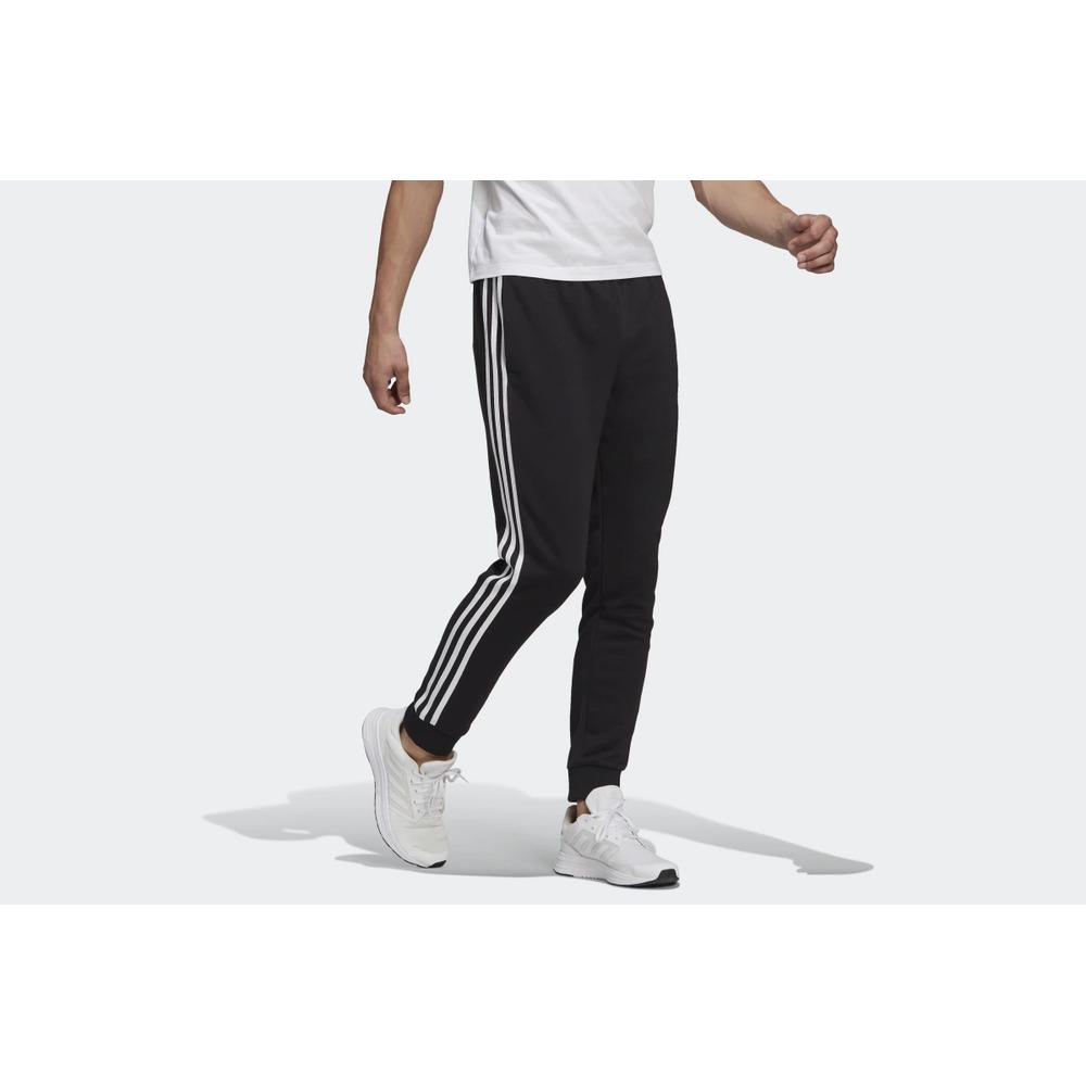 Spodnie dresowe adidas Essentials French Terry Tapered Cuff 3-Stripes Pants GK8831 - czarne