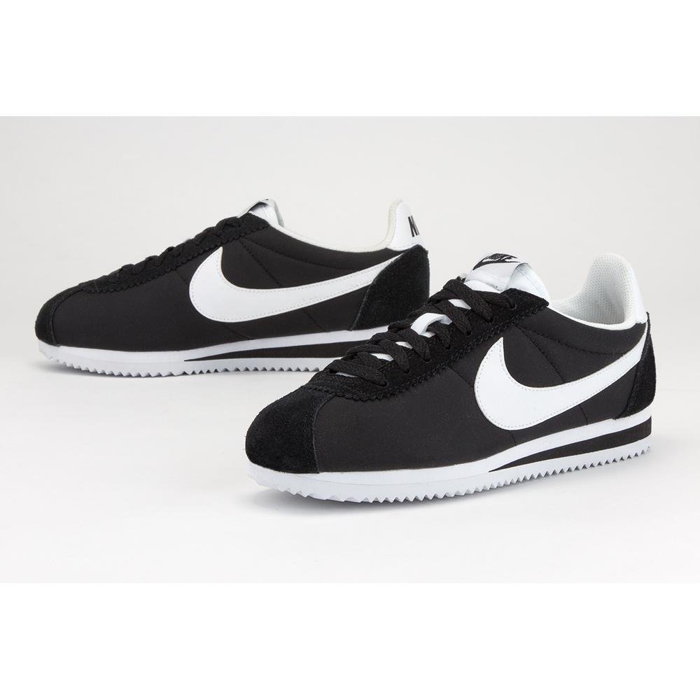 NIKE CLASSIC CORTEZ NYLON > 749864-011