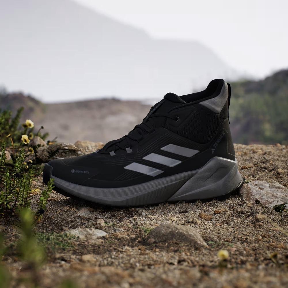 Buty adidas Terrex Trailmaker 2.0 Mid Gore-Tex Hiking IE9062 - czarne