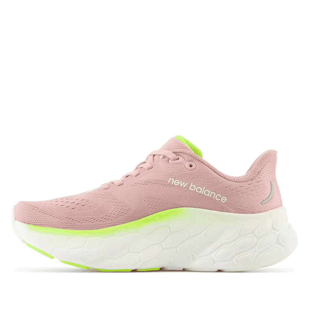 Buty New Balance Fresh Foam More v4 WMORCI4 - różowe