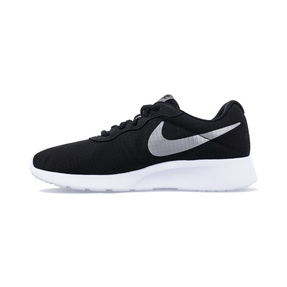 Nike Tanjun SE 844908-002