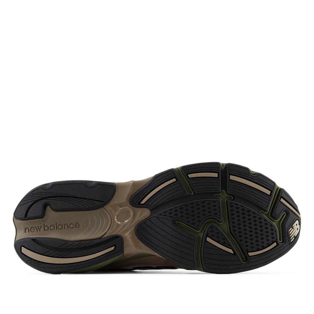 Buty unisex New Balance U20105HA - brązowe