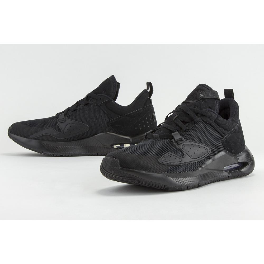 NIKE JORDAN AIR CADENCE > CN3498-001