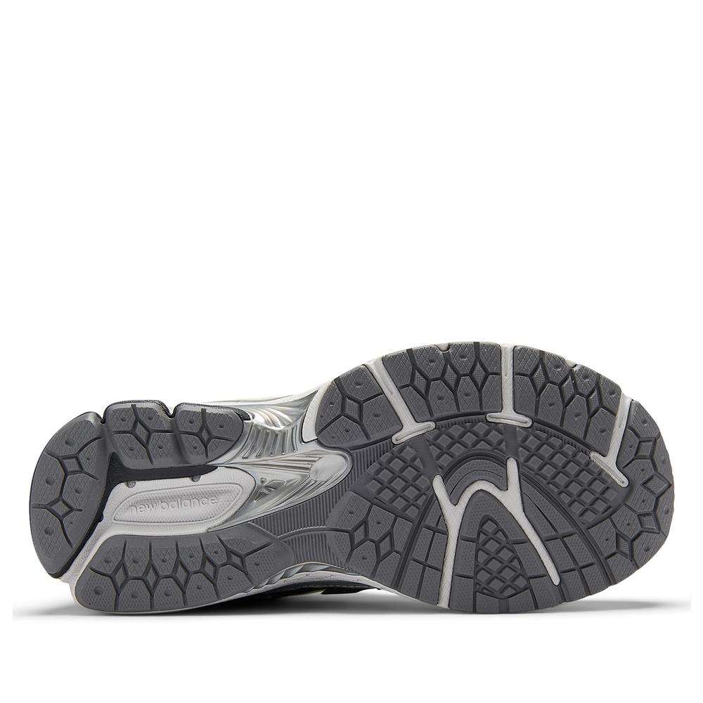 Buty młodzieżowe New Balance G19066PA - szare