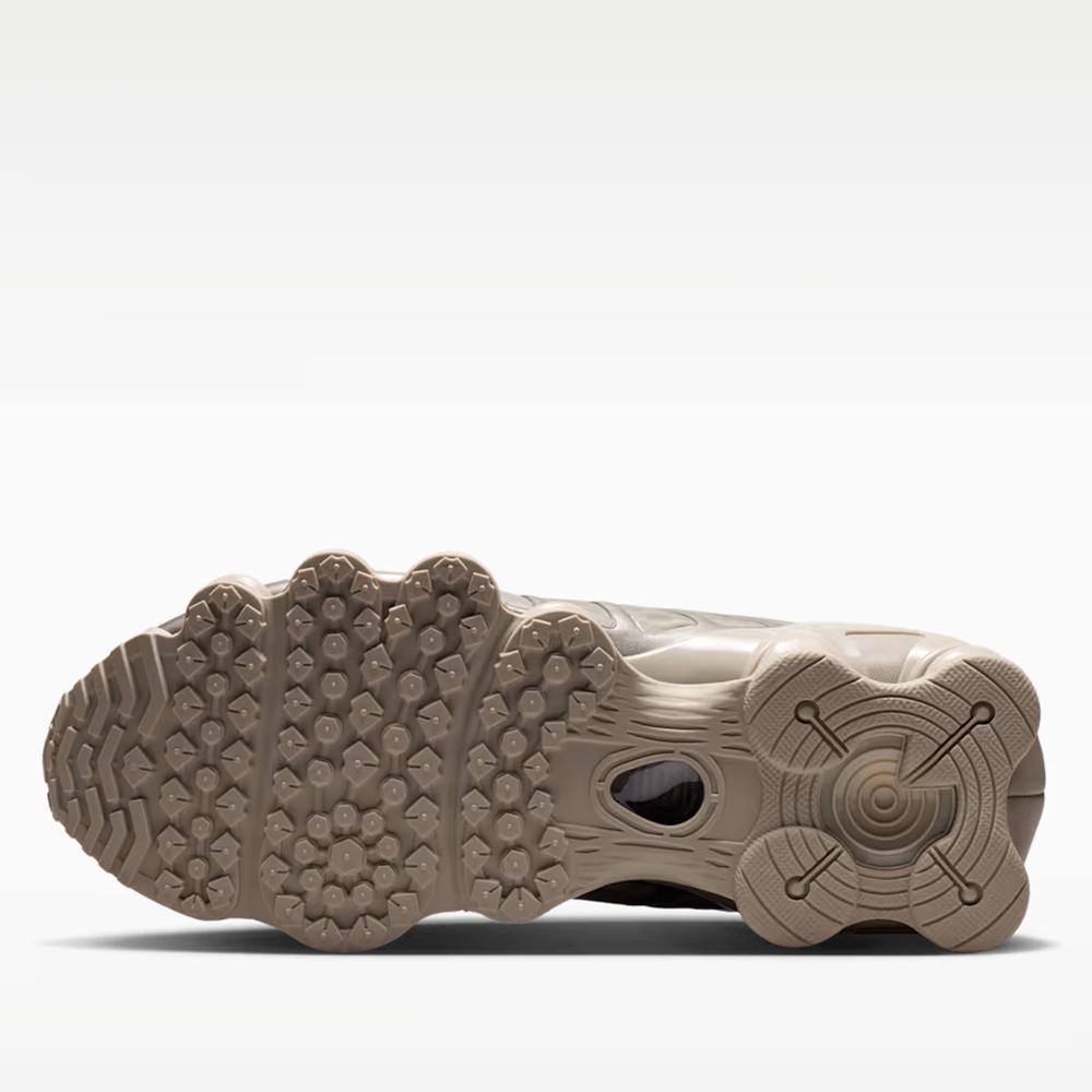 Buty damskie Nike Shox TL AR3566-204 - beżowe