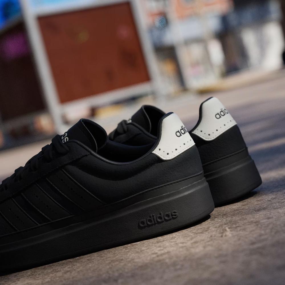 Buty męskie adidas Sportswear Courtwave KI9955 - czarne
