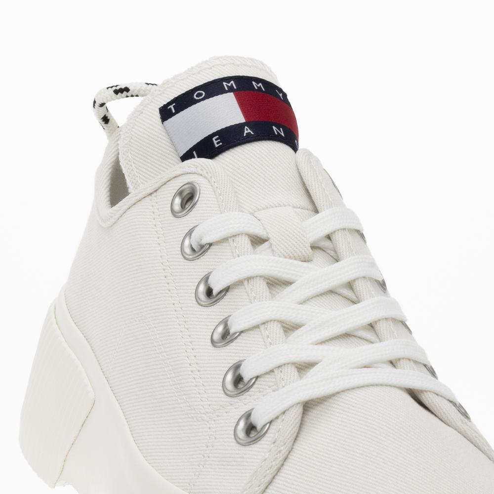 Buty Tommy Jeans TJW Vulc Platforms LC Denim EN0EN02202-YBI - białe