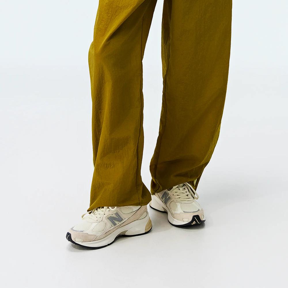Buty unisex New Balance U201079X - beżowe