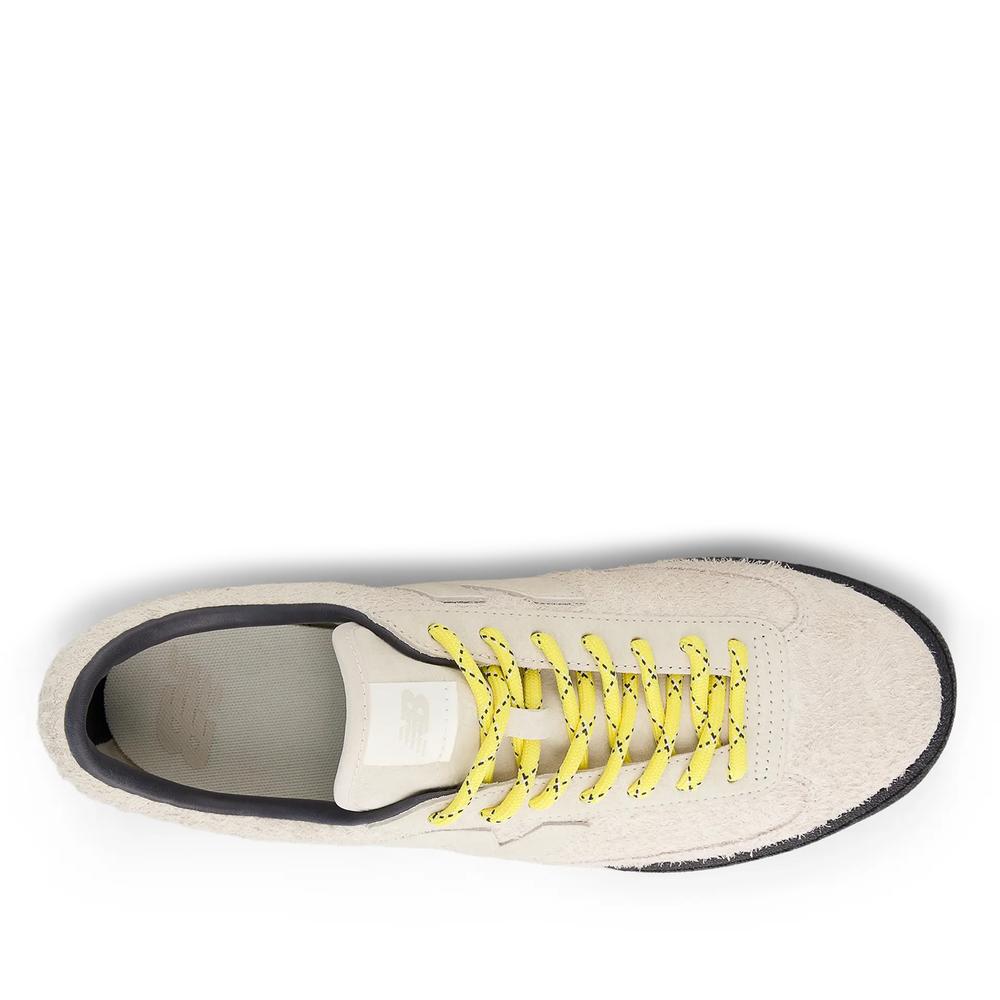 Buty unisex New Balance Gator Run UGTR83J - beżowe