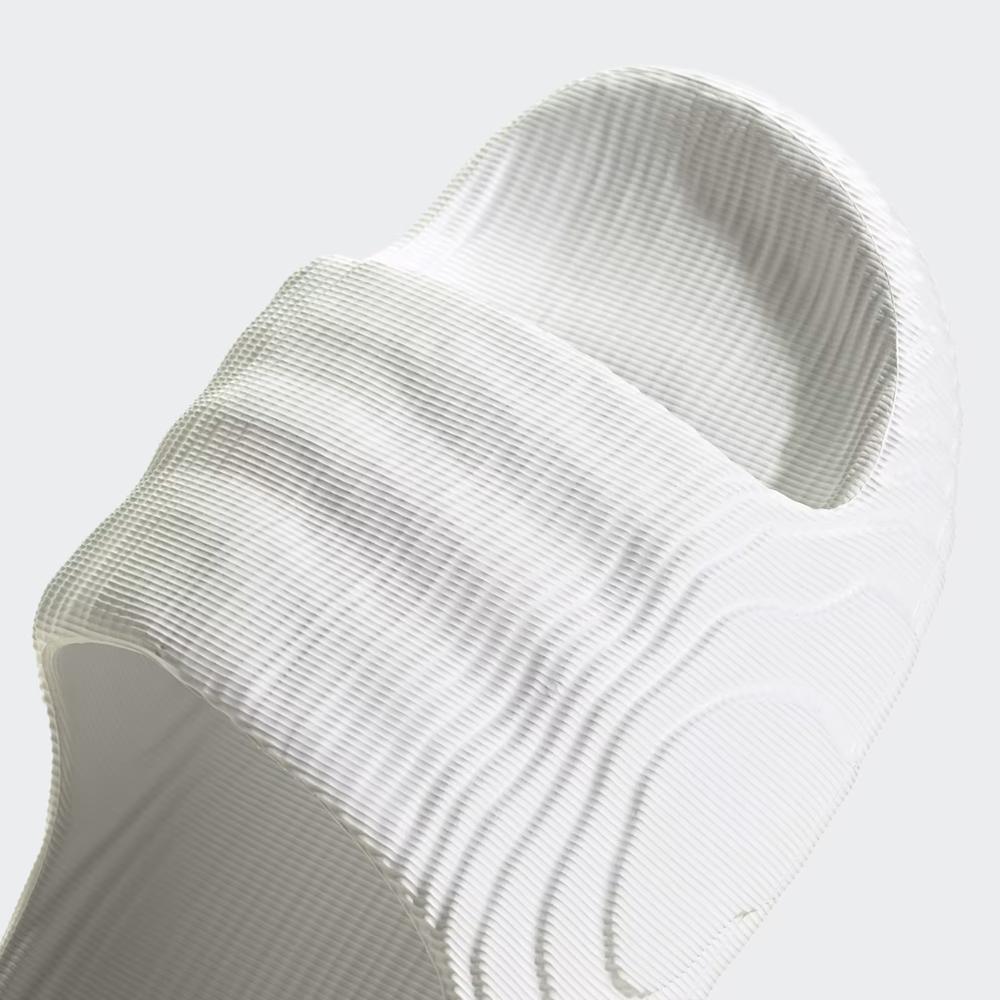 Klapki adidas Adilette 22 HQ4672 - białe