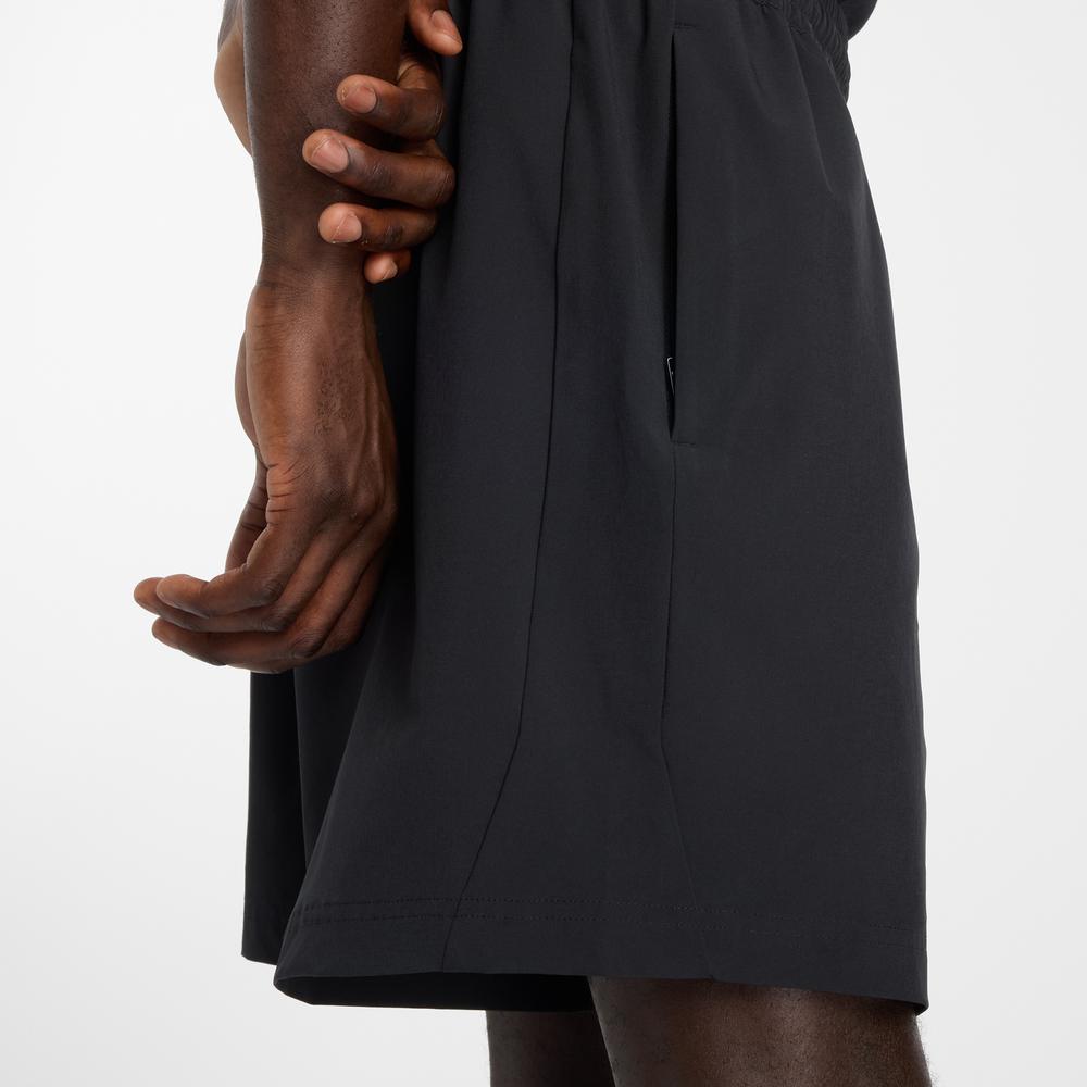 Spodenki męskie New Balance MB6174CDBK - czarne