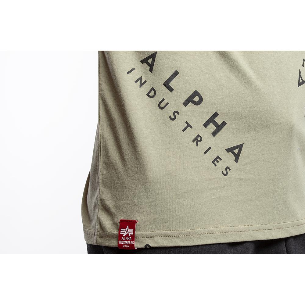 Alpha Industries Aop T-shirt > 11650111