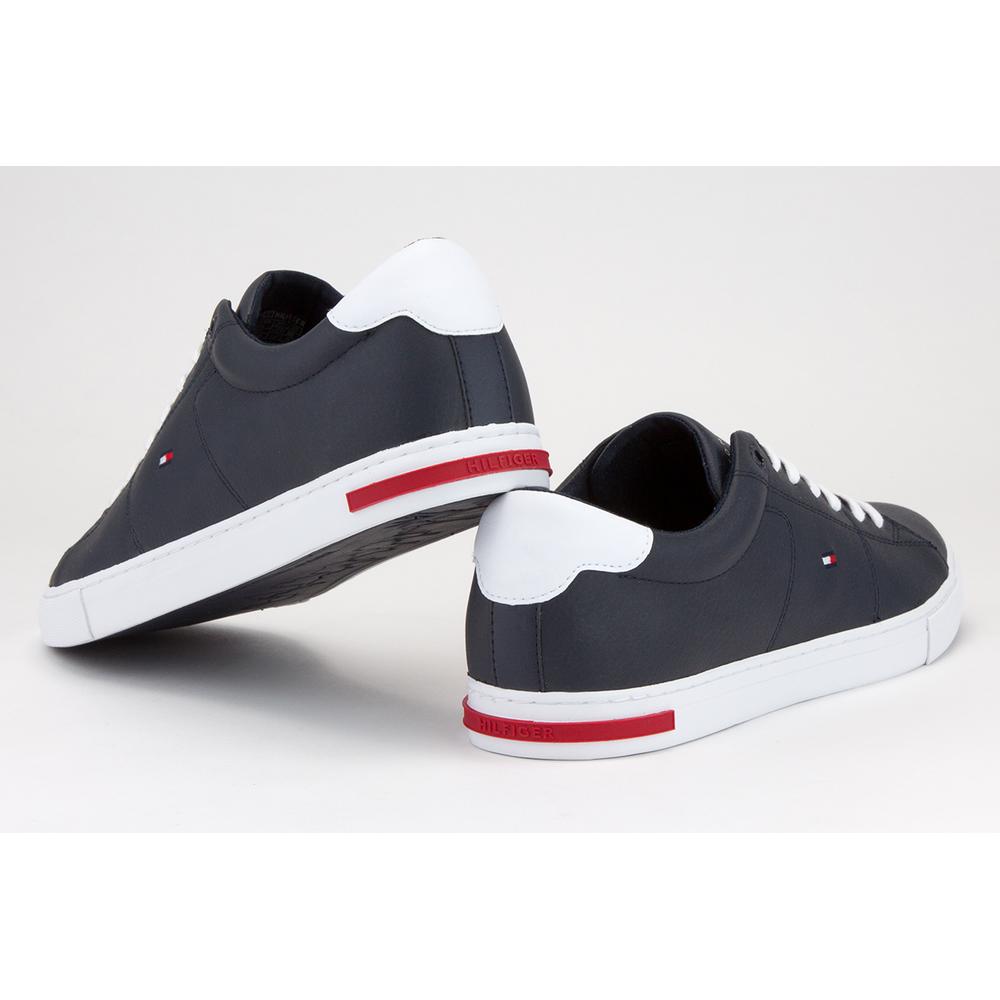 TOMMY HILFIGER ESSENTIAL LEATHER LOW-TOP > FM0FM02977-DW5