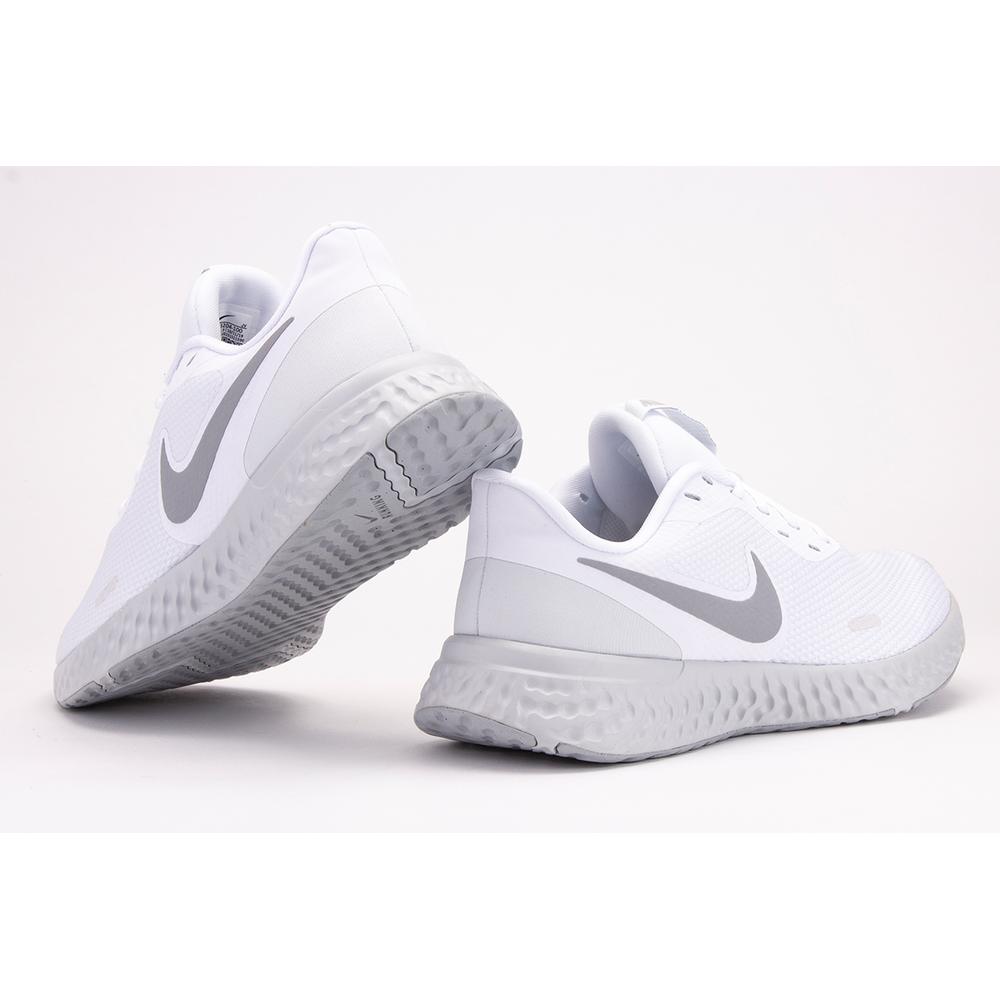 NIKE REVOLUTION 5 > BQ3204-100