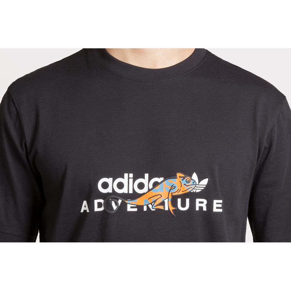 adidas Adventure Graphic Tee > GD5610