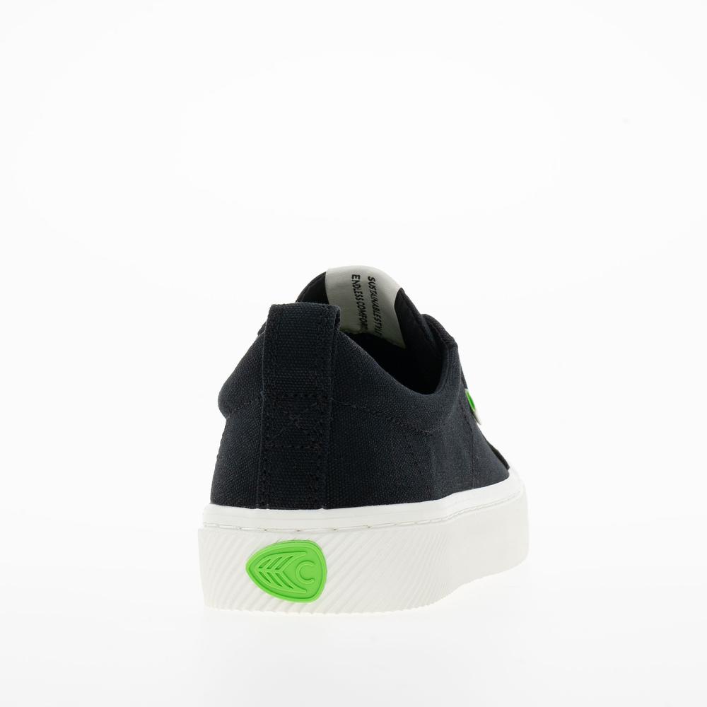 Buty damskie Cariuma Oca Low 100103B01 - czarne