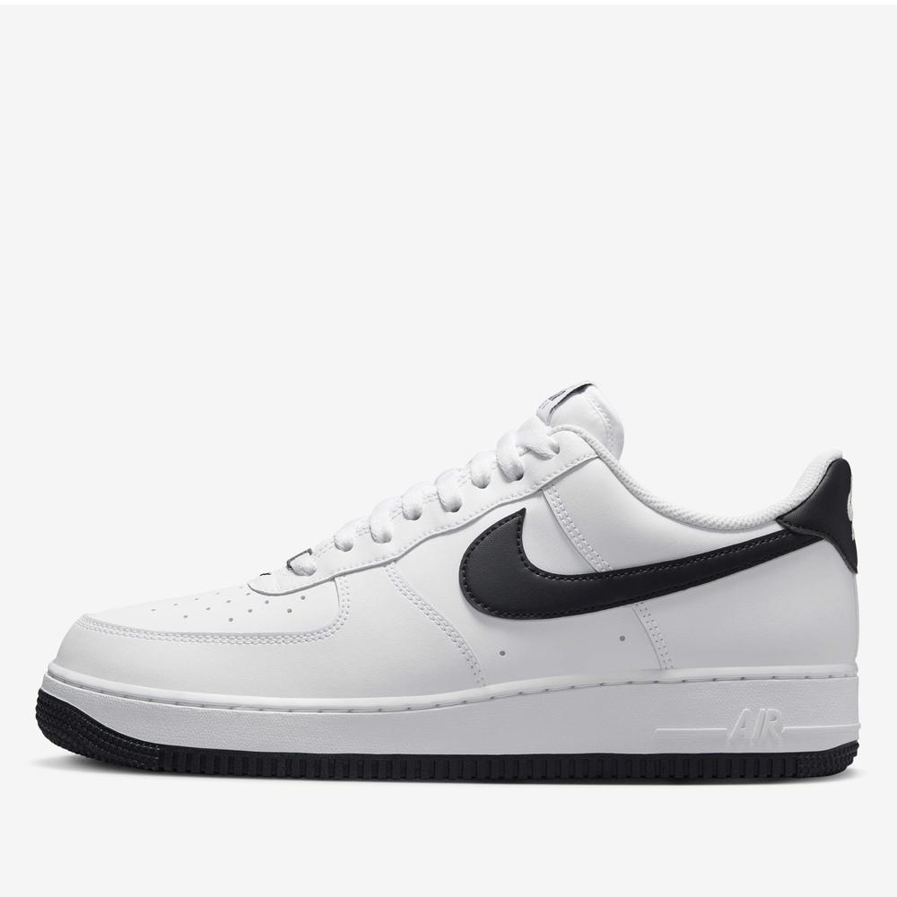 Buty męskie Nike Air Force 1 '07 FQ4296-101 - białe