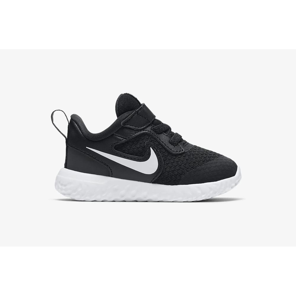 NIKE REVOLUTION 5 > BQ5673-003