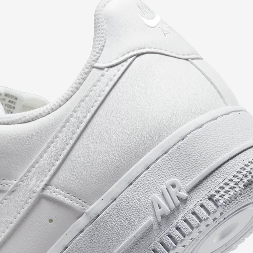Buty damskie Nike Air Force 1 '07 Next Nature DC9486-101 - białe