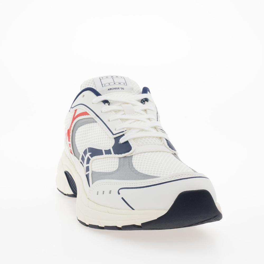 Buty Tommy Jeans Archive Fine Cleat EM0EM01569-0G1 - białe