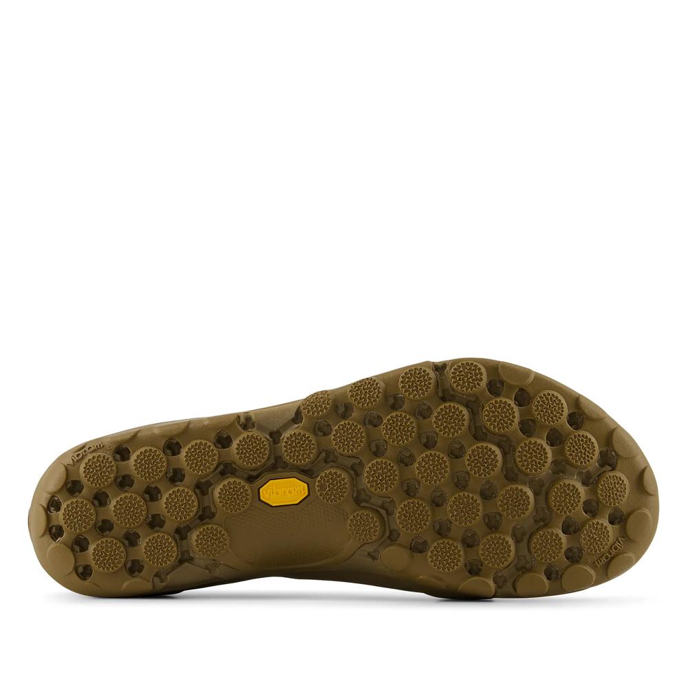 Buty unisex New Balance Minimus MT10T9CZ - brązowe