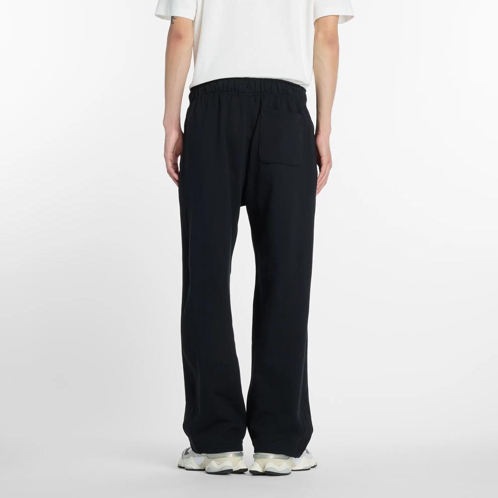 Spodnie męskie New Balance MP53504BK - czarne
