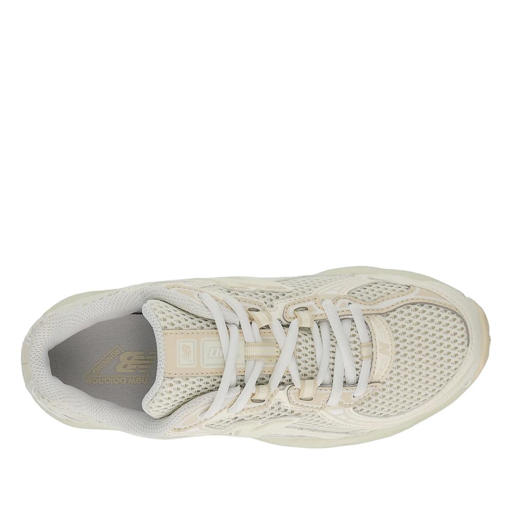 Buty młodzieżowe New Balance GR740KP - beżowe