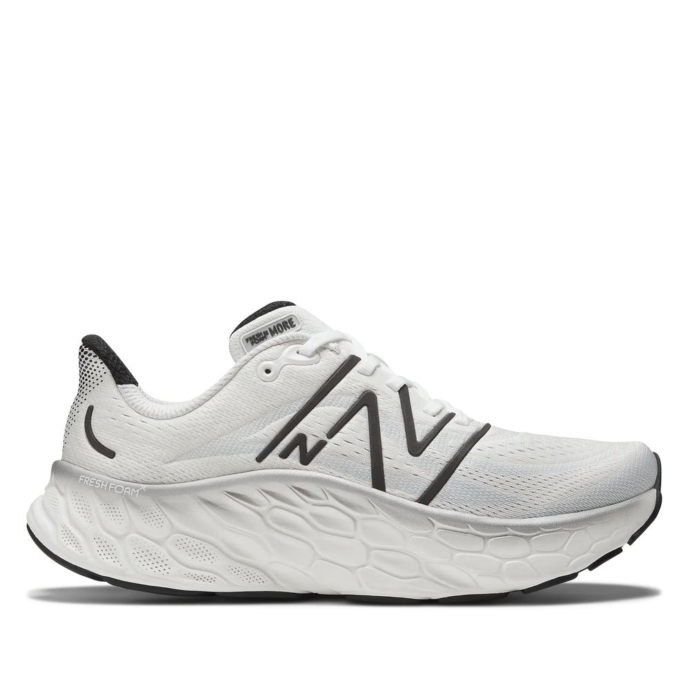 Buty New Balance Fresh Foam More v3 MMORCW4 - białe