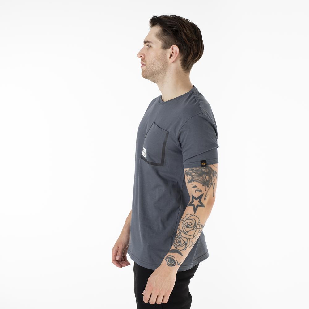 Koszulka Alpha Industries Label Pocket T 136501136 - granatowa